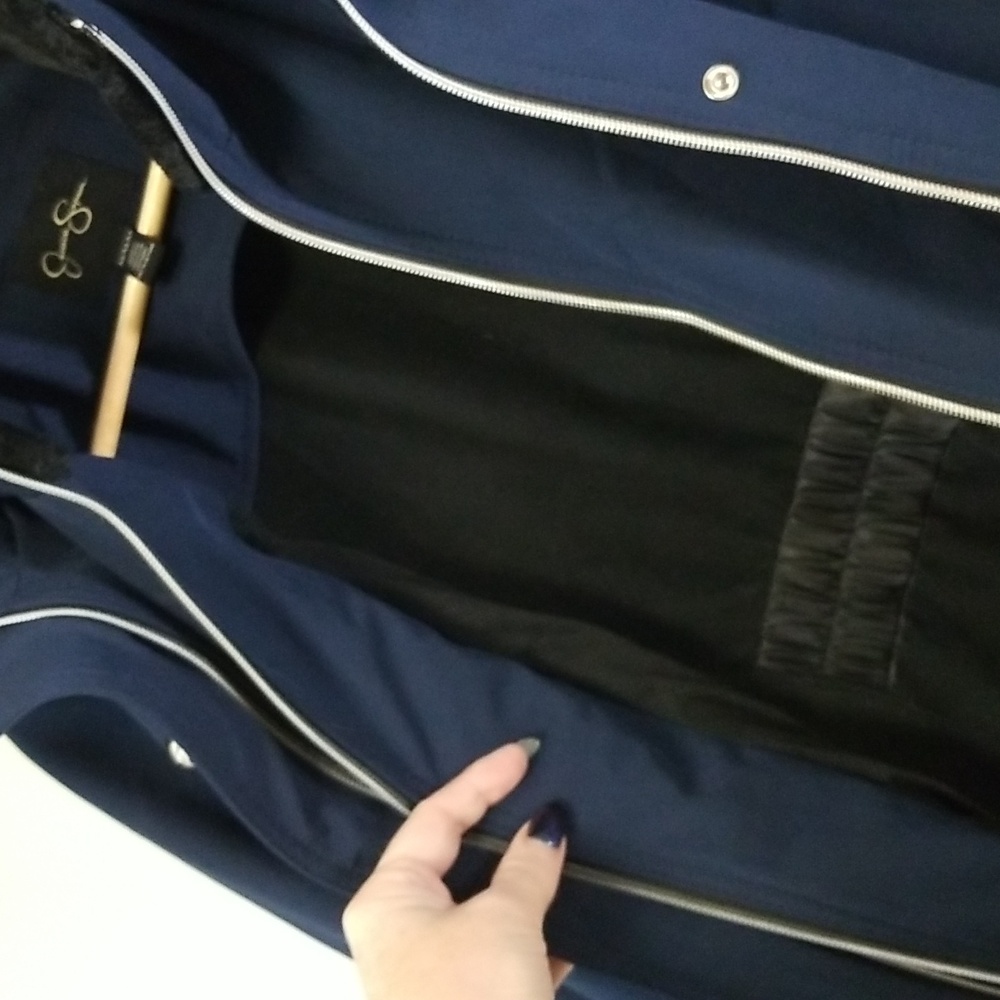 Jessica Simpson Jacket - Picture 10 of 12